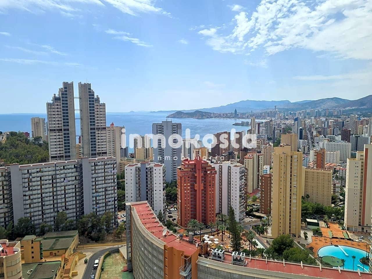 2 soveværelse Lejlighed til salg i Benidorm med swimmingpool garage - € 410.000 (Ref: 9618014)