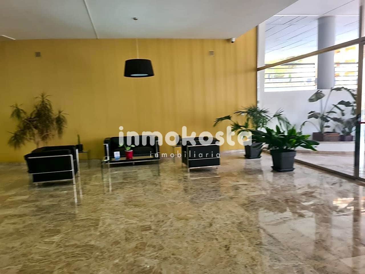 2 soveværelse Lejlighed til salg i Benidorm med swimmingpool garage - € 410.000 (Ref: 9618014)