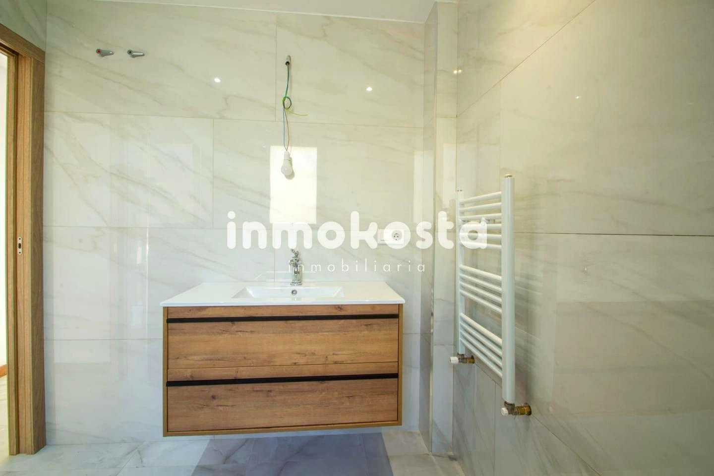 4 soverom Villa til salgs i Finestrat med svømmebasseng garasje - € 800 000 (Ref: 9618017)