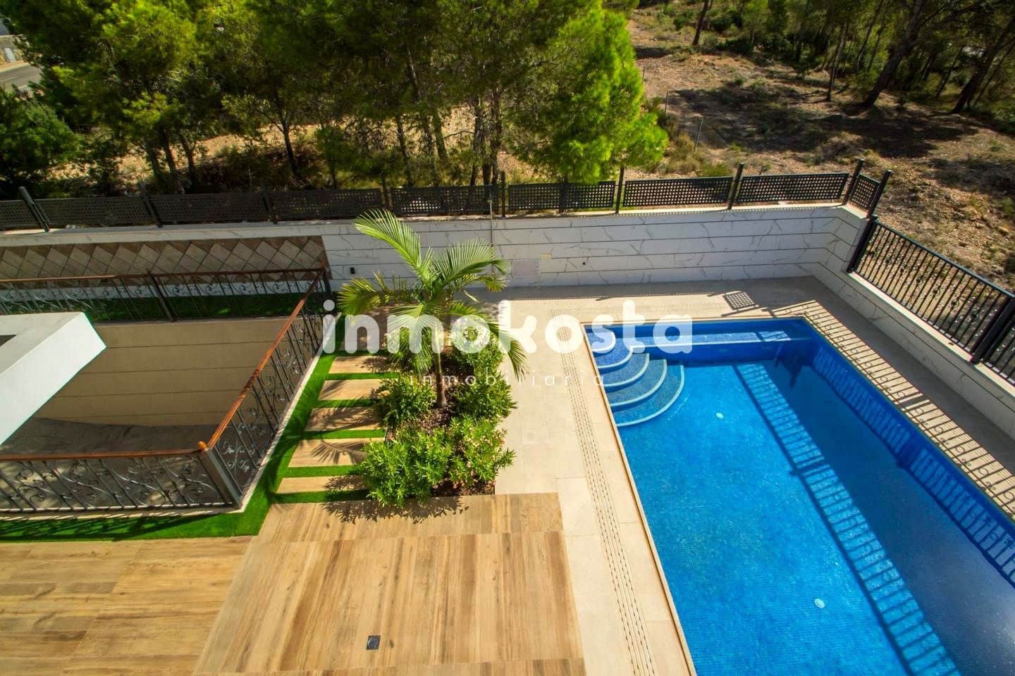 4 soverom Villa til salgs i Finestrat med svømmebasseng garasje - € 800 000 (Ref: 9618017)