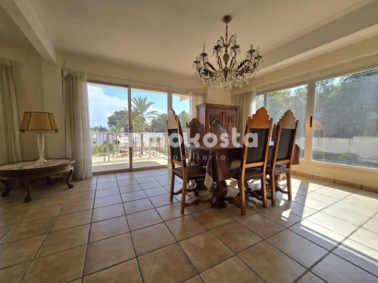 4 slaapkamer Villa te koop in Alfaz del Pi / L'Alfas del Pi met zwembad - € 1.350.000 (Ref: 9618018)
