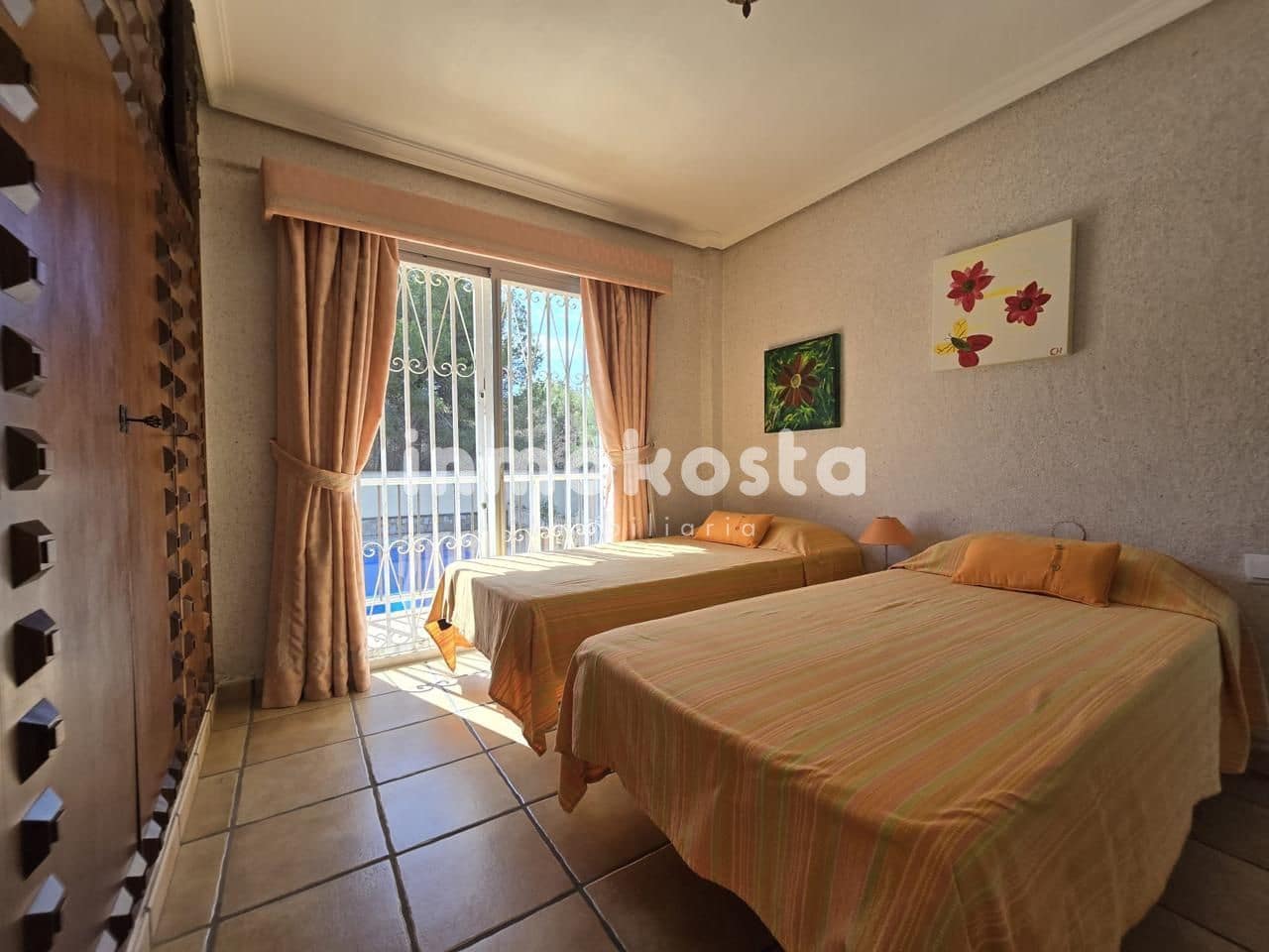 4 slaapkamer Villa te koop in Alfaz del Pi / L'Alfas del Pi met zwembad - € 1.350.000 (Ref: 9618018)