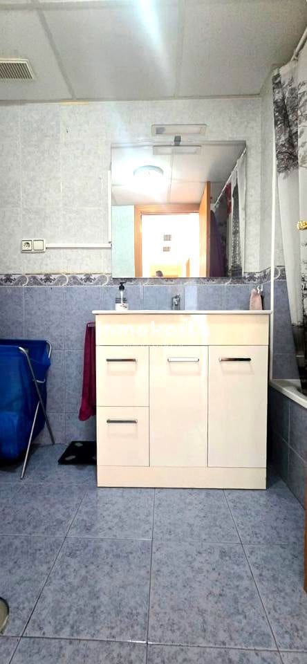 2 slaapkamer Flat te koop in Alfaz del Pi / L'Alfas del Pi met garage - € 199.000 (Ref: 9618021)