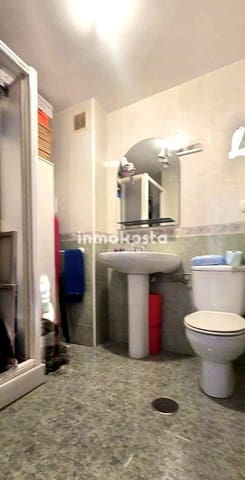 Piso de 2 habitaciones en Pueblo - Urbanizaciones, Alfaz del Pi / L'Alfàs del Pi en venta con garaje - 199.000 € (Ref: 9618021)