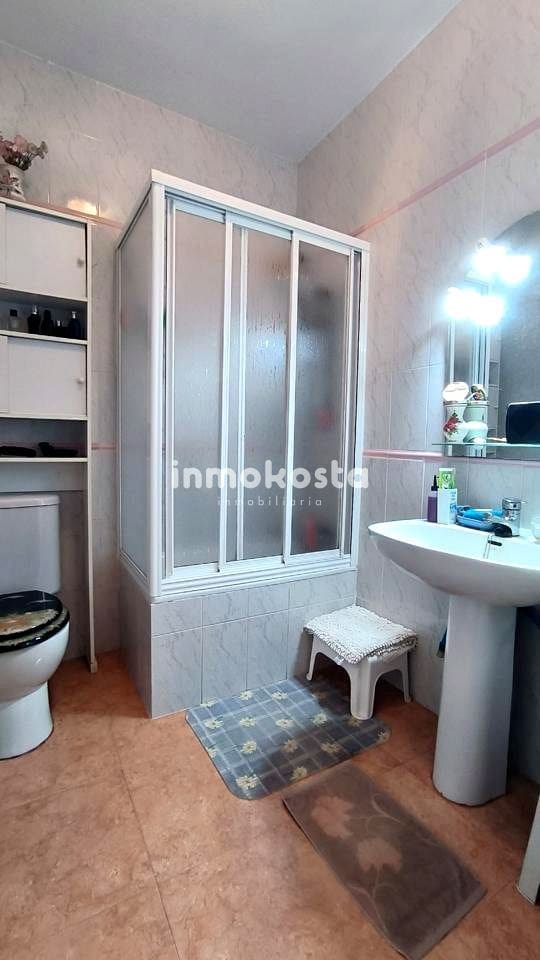 4 slaapkamer Villa te koop in La Nucia met zwembad garage - € 560.000 (Ref: 9618022)