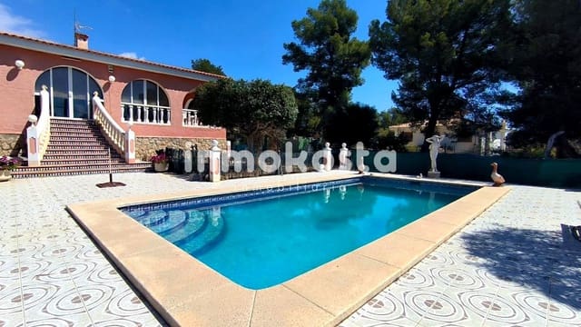 4 slaapkamer Villa te koop in Coloma  , La Nucia met zwembad garage - € 560.000 (Ref: 9618022)