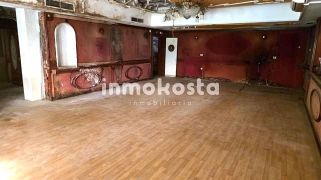 Erhverv til salg i Playa Levante, Benidorm - € 750.000 (Ref: 9618023)