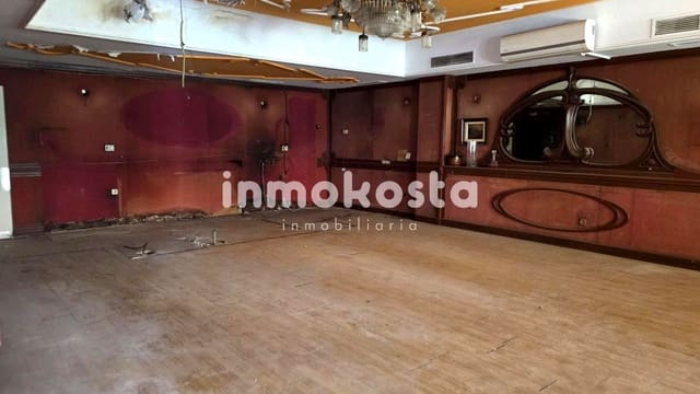 Erhverv til salg i Playa Levante, Benidorm - € 750.000 (Ref: 9618023)