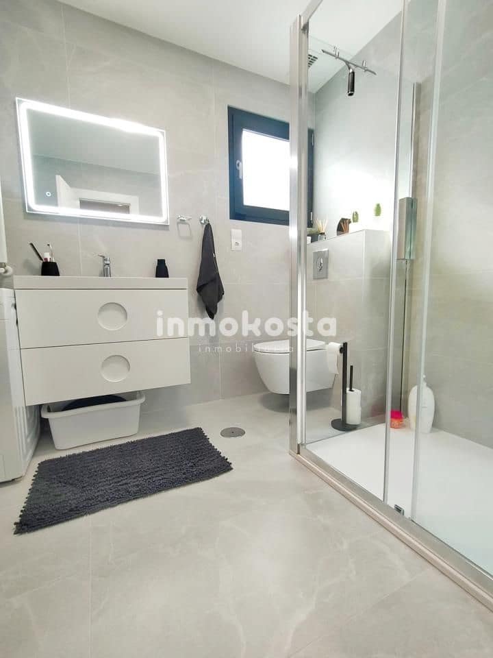 4 sovrum Villa till salu i Benidorm med pool garage - 870 000 € (Ref: 9618024)