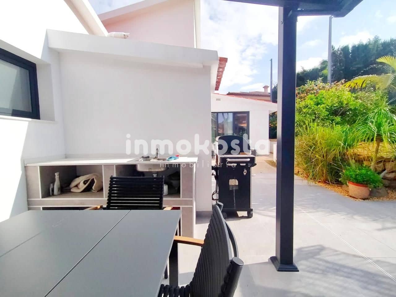 4 sovrum Villa till salu i Benidorm med pool garage - 870 000 € (Ref: 9618024)