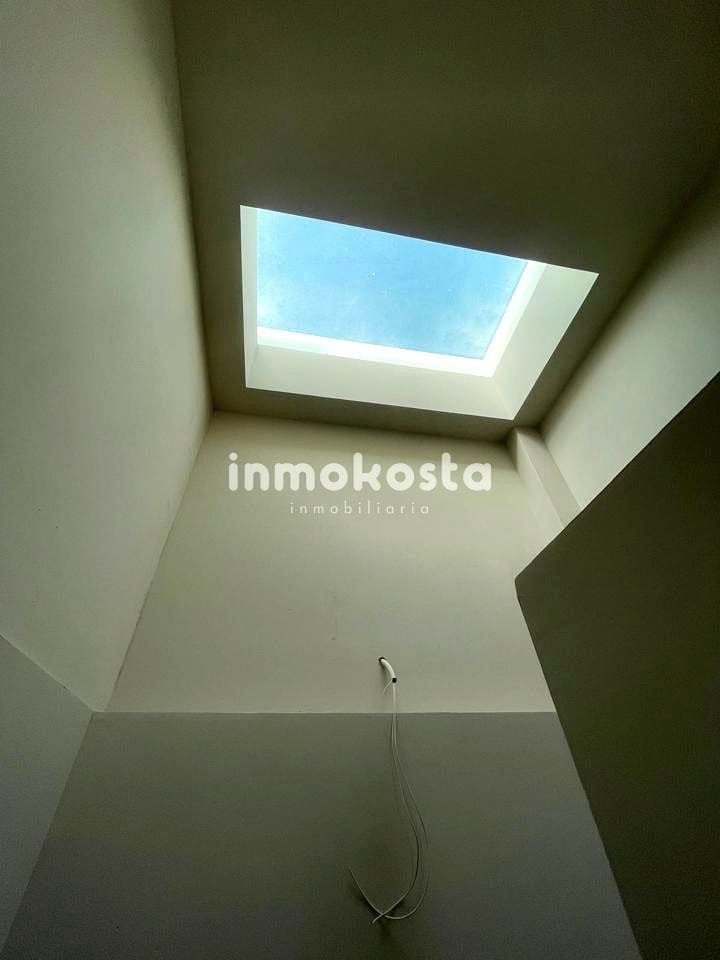 3 bedroom Villa for sale in La Nucia with pool - € 1,325,000 (Ref: 9618035)