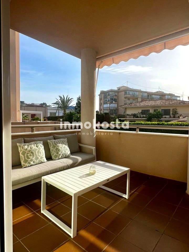 3 sypialnia Mieszkanie na sprzedaż w Alfaz del Pi / L'Alfas del Pi z basenem garażem - 470 000 € (Ref: 9618036)