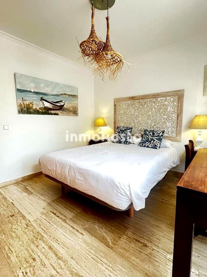 3 sypialnia Mieszkanie na sprzedaż w Alfaz del Pi / L'Alfas del Pi z basenem garażem - 470 000 € (Ref: 9618036)