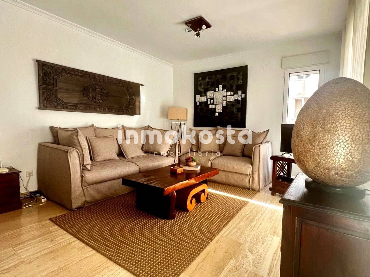 3 sypialnia Mieszkanie na sprzedaż w Alfaz del Pi / L'Alfas del Pi z basenem garażem - 470 000 € (Ref: 9618036)