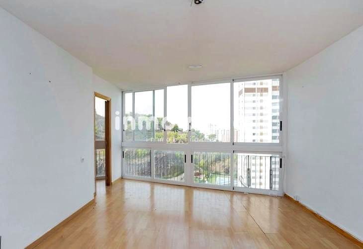 3 camera da letto Appartamento in vendita in Benidorm con piscina - 195.000 € (Rif: 9618037)