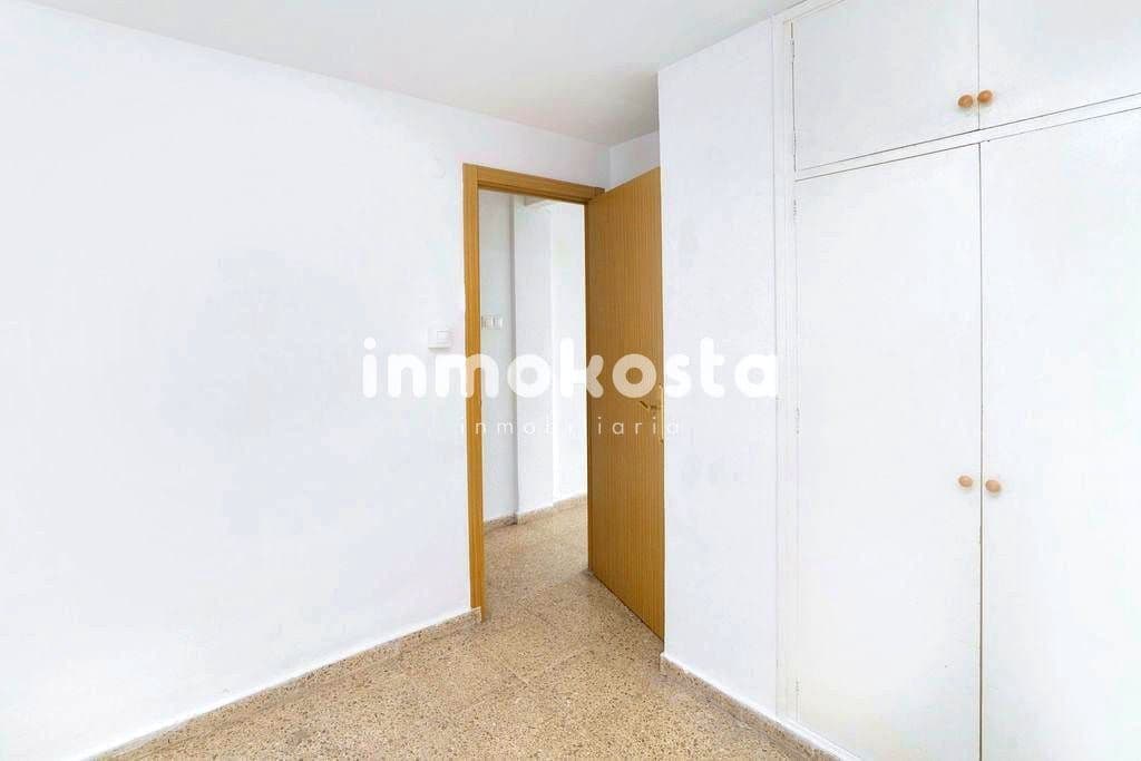 3 soveværelse Lejlighed til salg i Benidorm med swimmingpool - € 170.000 (Ref: 9618040)