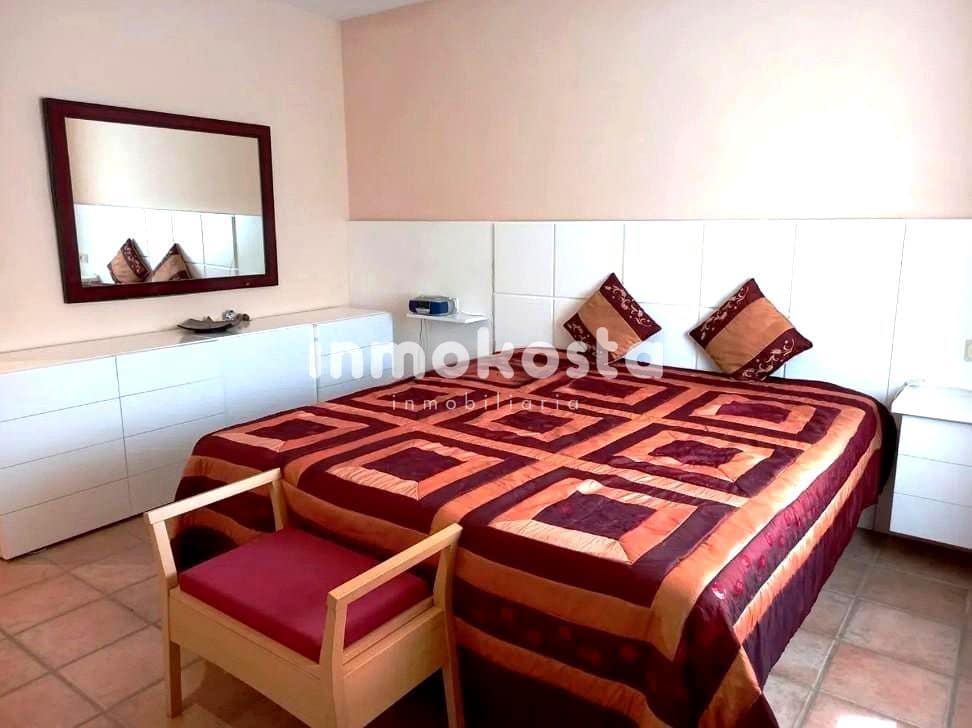 4 slaapkamer Villa te koop in Alfaz del Pi / L'Alfas del Pi met zwembad garage - € 665.000 (Ref: 9618042)