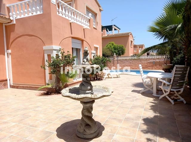 4 slaapkamer Villa te koop in Albir, Alfaz del Pi / L'Alfàs del Pi met zwembad garage - € 665.000 (Ref: 9618042)