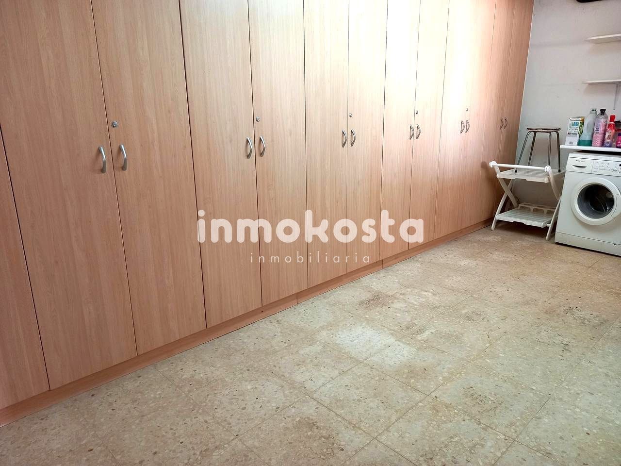 4 slaapkamer Villa te koop in Alfaz del Pi / L'Alfas del Pi met zwembad garage - € 665.000 (Ref: 9618042)