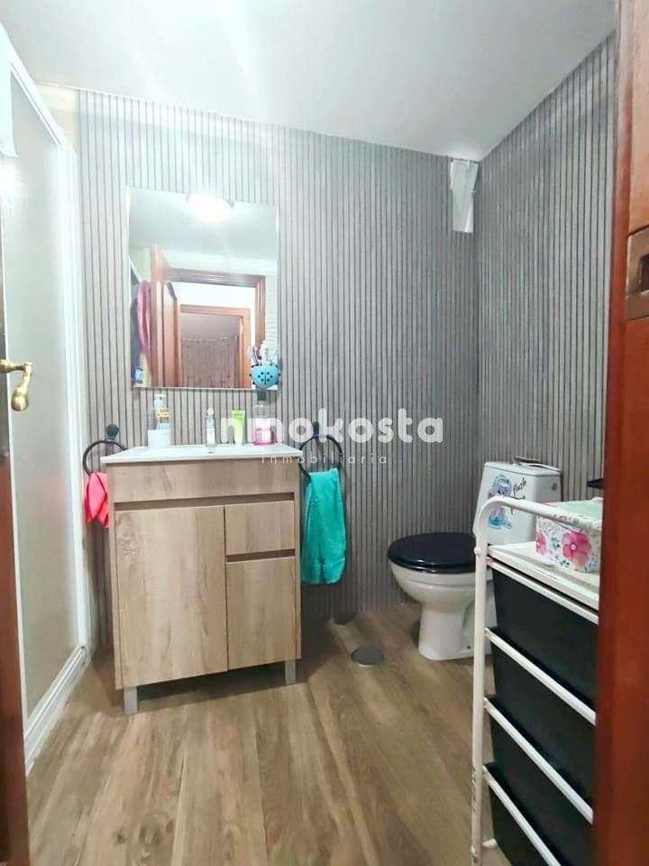 3 soverom Leilighet til salgs i Benidorm med svømmebasseng garasje - € 282 500 (Ref: 9618043)