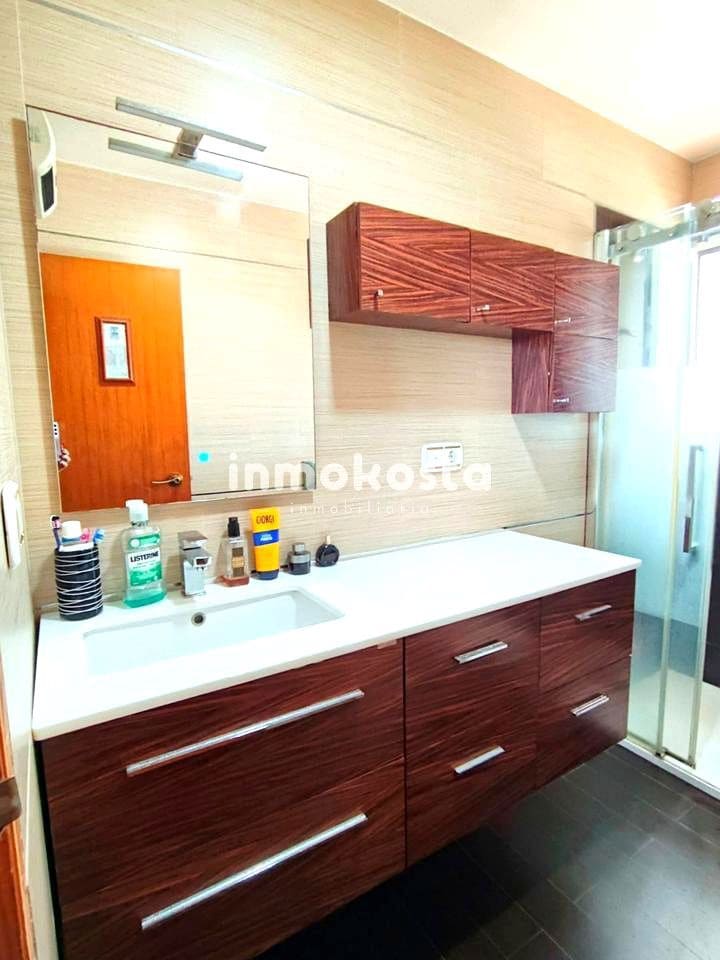 2 soveværelse Lejlighed til salg i Alfaz del Pi / L'Alfas del Pi med swimmingpool garage - € 274.500 (Ref: 9618044)