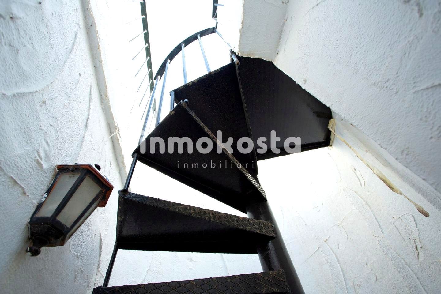 3 soveværelse Semi-Rækkehus til salg i La Nucia med swimmingpool garage - € 268.000 (Ref: 9618045)