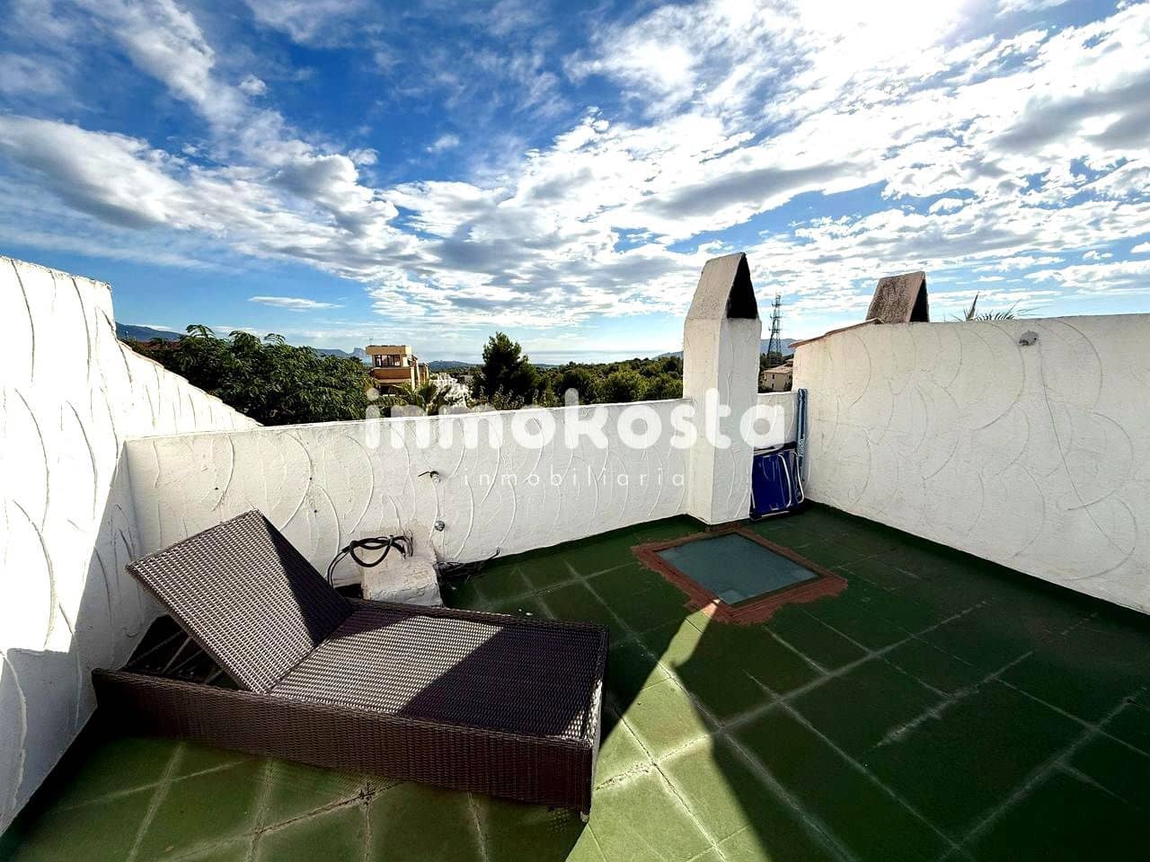 3 soveværelse Semi-Rækkehus til salg i La Nucia med swimmingpool garage - € 268.000 (Ref: 9618045)