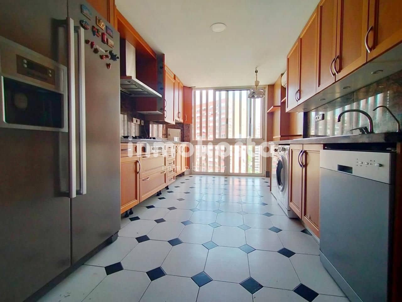 4 soveværelse Lejlighed til salg i Benidorm med swimmingpool garage - € 495.000 (Ref: 9618048)