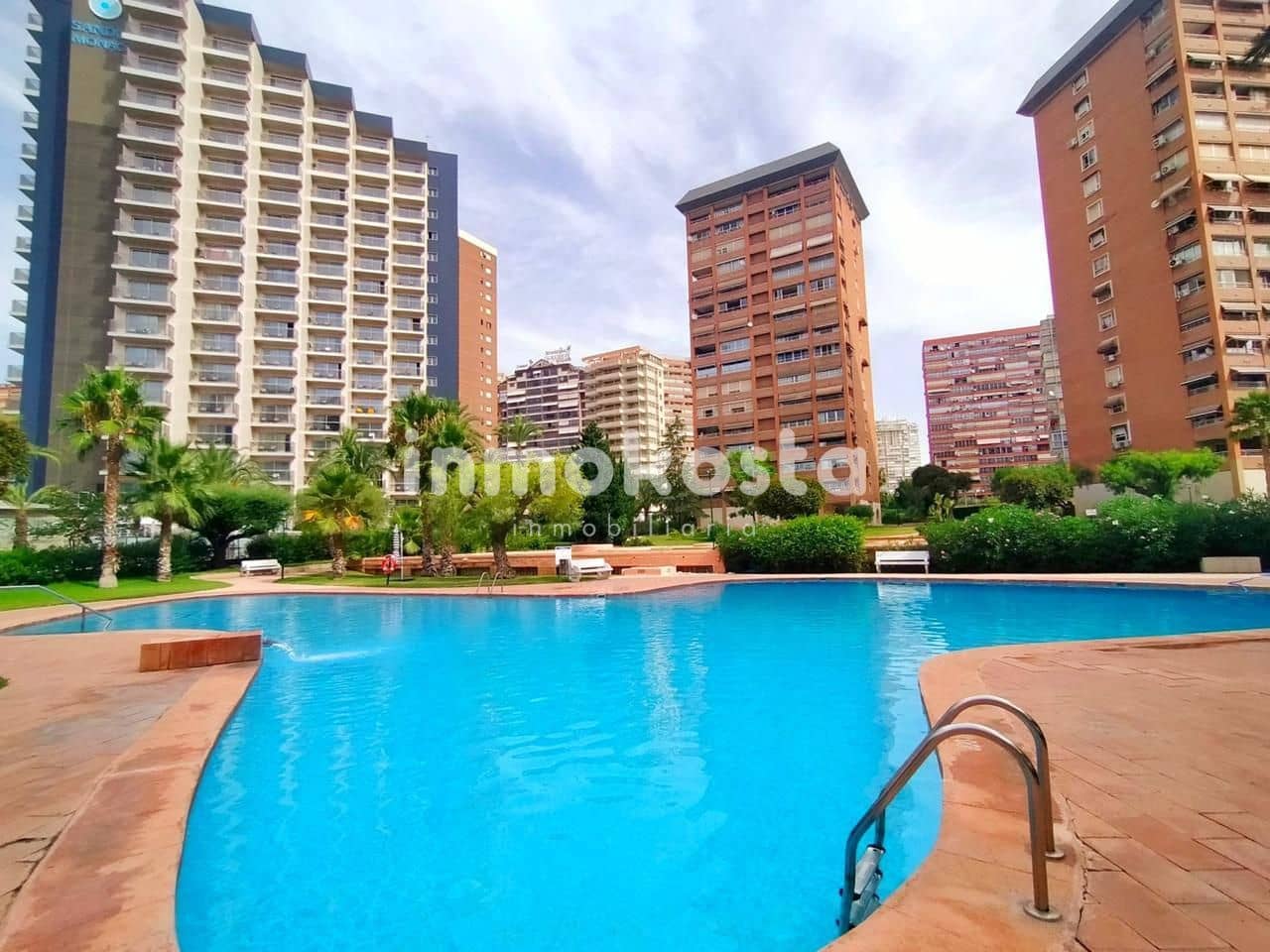 4 soveværelse Lejlighed til salg i Benidorm med swimmingpool garage - € 495.000 (Ref: 9618048)