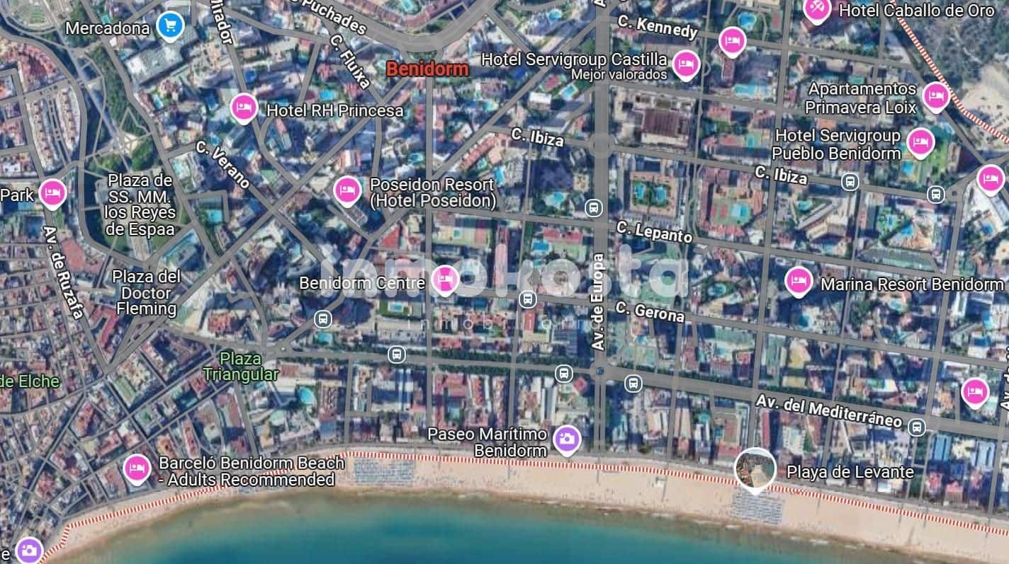 4 soveværelse Lejlighed til salg i Benidorm med swimmingpool garage - € 495.000 (Ref: 9618048)