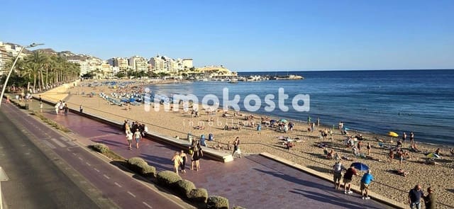 4 soveværelse Lejlighed til salg i Centro Urbano, Benidorm - € 660.000 (Ref: 9618052)