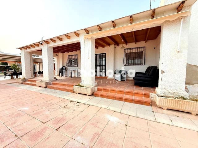 4 makuuhuone Huvila myytävänä paikassa El Secanet - Hacienda del Sol, La Villajoyosa / Vila Joiosa mukana uima-altaan 
autotalli - 390 000 € (Ref: 9618053)