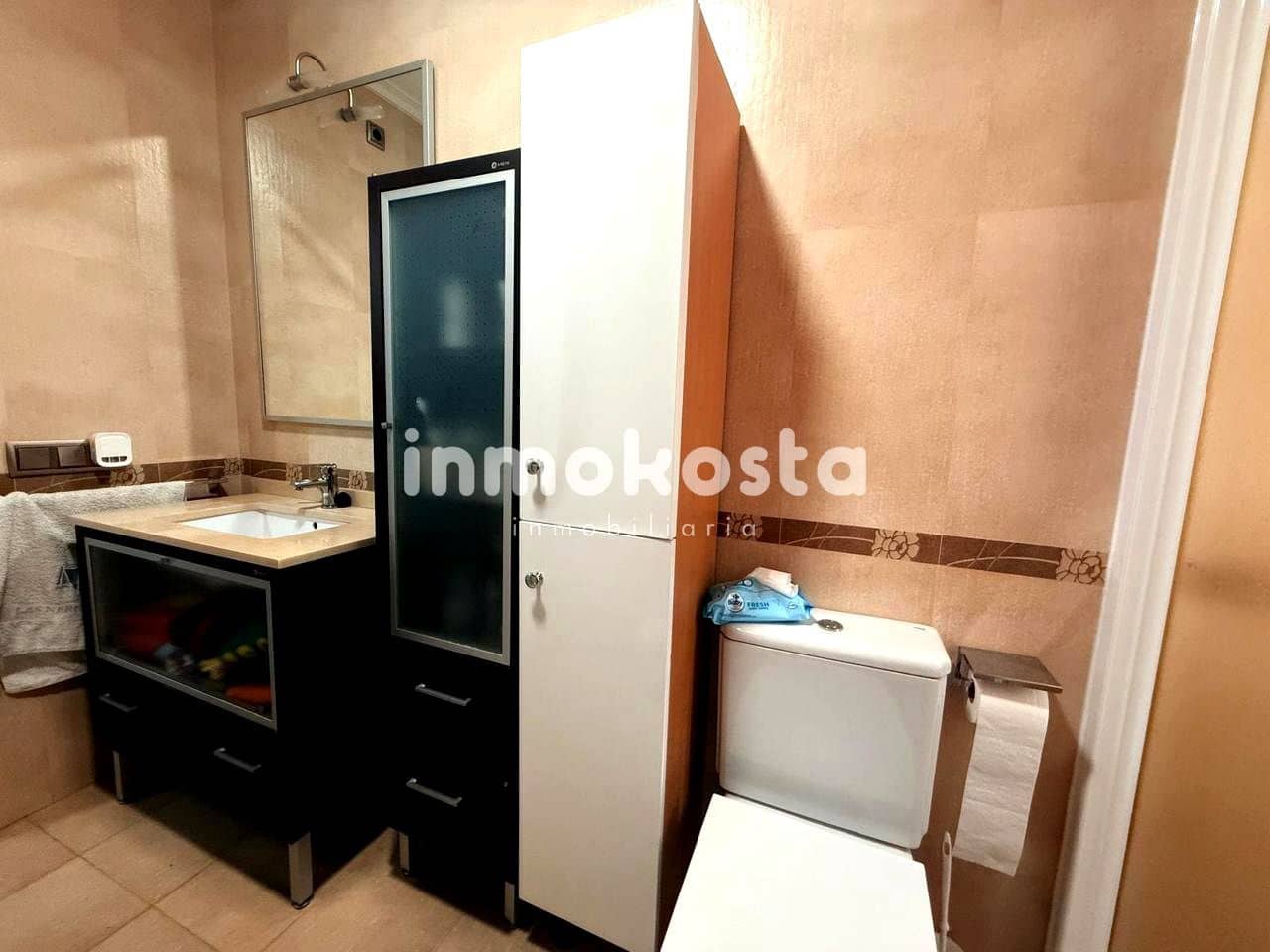 4 makuuhuone Huvila myytävänä paikassa La Villajoyosa / Vila Joiosa mukana uima-altaan 
autotalli - 390 000 € (Ref: 9618053)