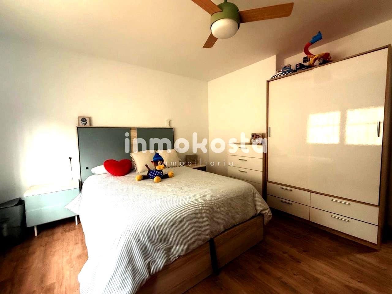 4 makuuhuone Huvila myytävänä paikassa La Villajoyosa / Vila Joiosa mukana uima-altaan 
autotalli - 390 000 € (Ref: 9618053)