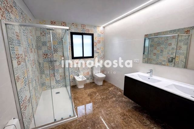 4 slaapkamer Villa te koop in Barranco Hondo - Varadero  , La Nucia met zwembad garage - € 895.000 (Ref: 9618134)