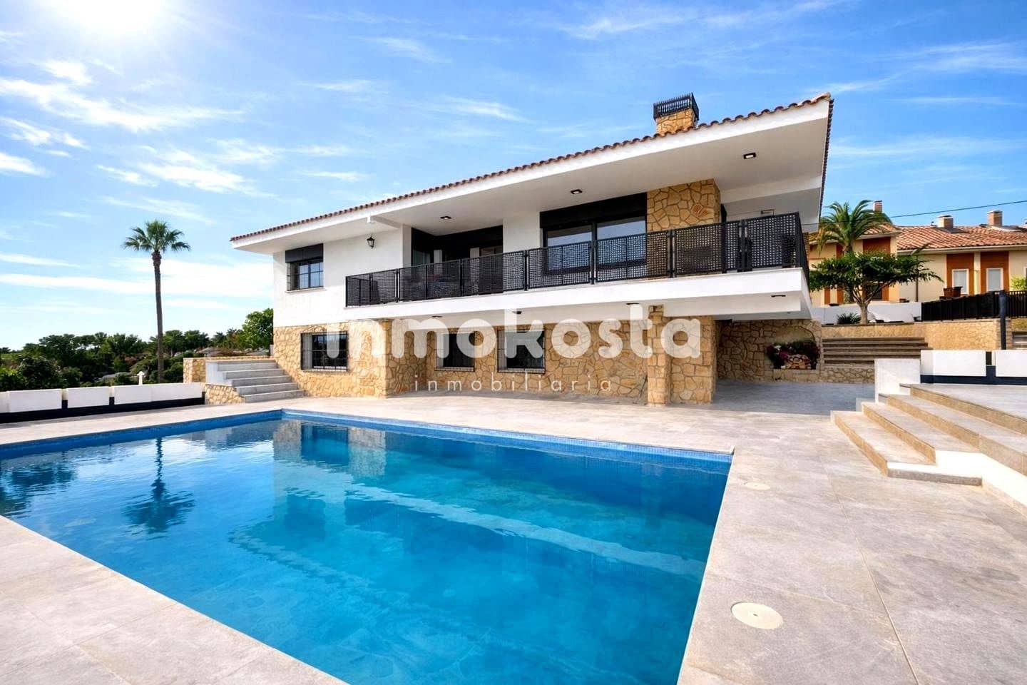 4 bedroom Villa for sale in La Nucia with pool garage - € 895,000 (Ref: 9618134)