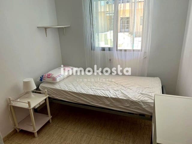 3 soveværelse Lejlighed til salg i Pueblo - Urbanizaciones, Alfaz del Pi / L'Alfàs del Pi med garage - € 255.000 (Ref: 9618502)