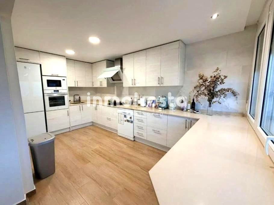 3 camera da letto Villetta Bifamiliare in vendita in Alfaz del Pi / L'Alfas del Pi - 660.000 € (Rif: 9656814)