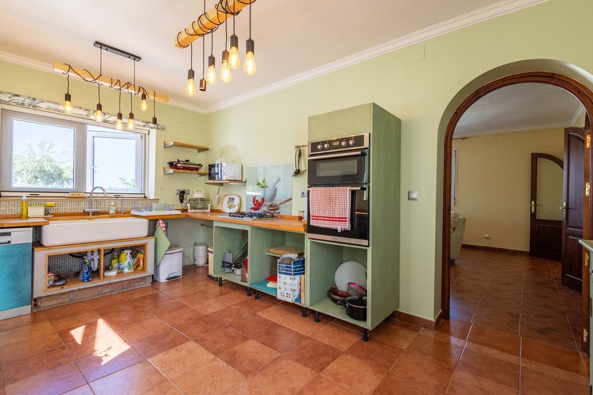 3 bedroom Finca/Country House for sale in Competa with pool garage - € 362,000 (Ref: 10004640)