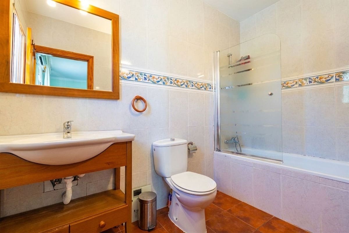 3 bedroom Finca/Country House for sale in Competa with pool garage - € 362,000 (Ref: 10004640)