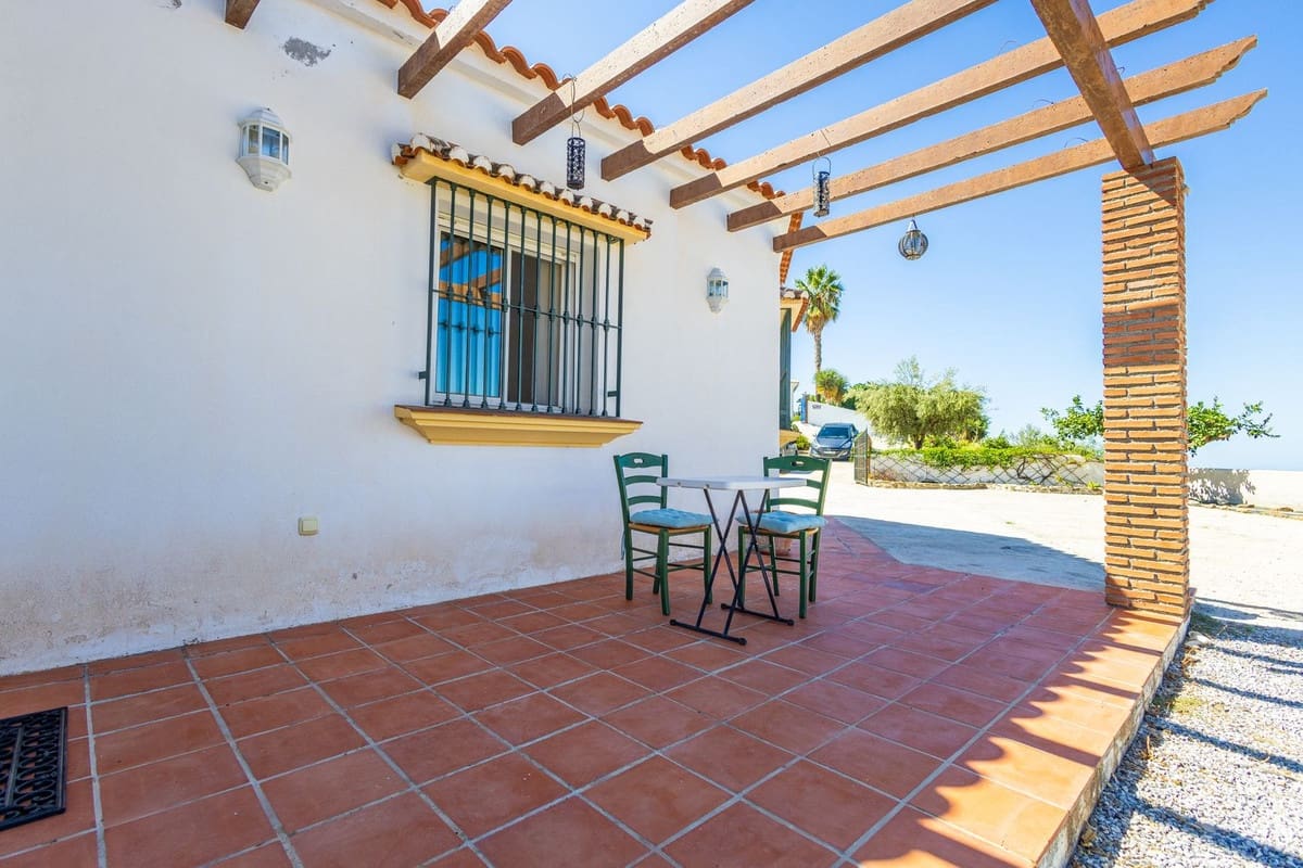 3 bedroom Finca/Country House for sale in Competa with pool garage - € 362,000 (Ref: 10004640)