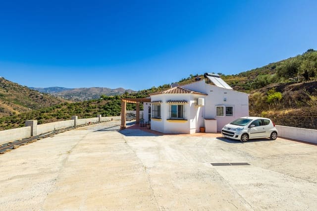 3 bedroom Finca/Country House for sale in Cómpeta with pool garage - € 362,000 (Ref: 10004640)