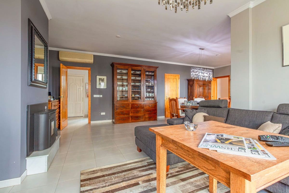 5 sovrum Villa till salu i Arenas med pool garage - 775 000 € (Ref: 10012735)