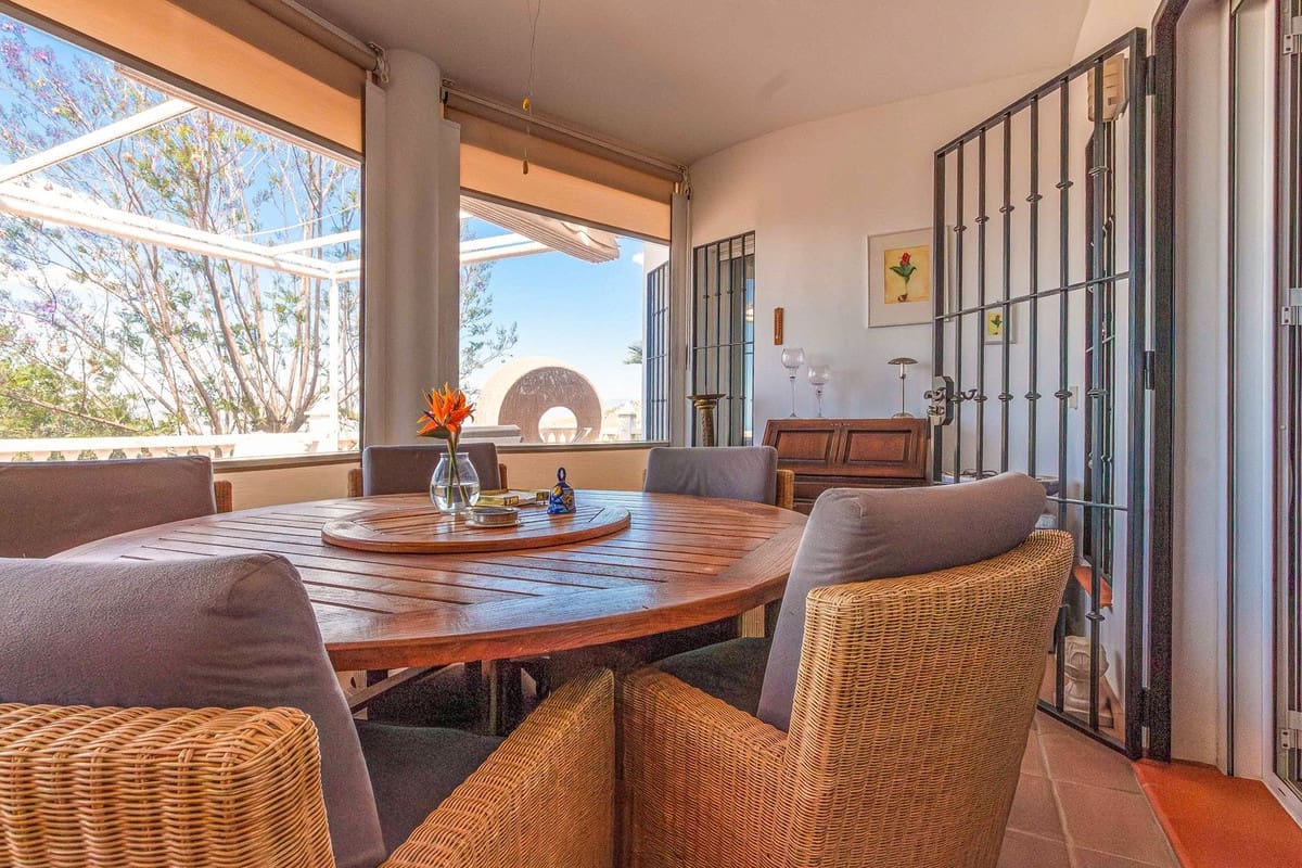 5 sovrum Villa till salu i Arenas med pool garage - 775 000 € (Ref: 10012735)