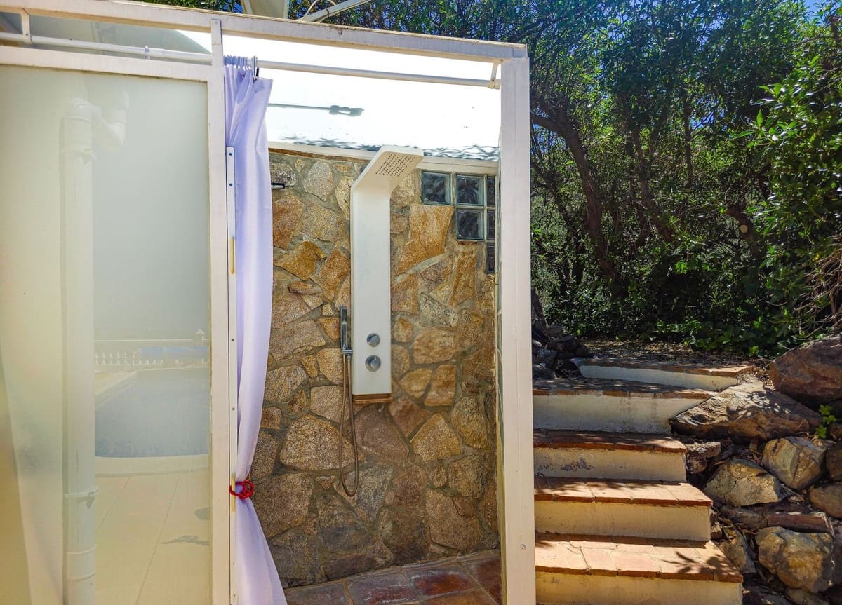 4 quarto Moradia para venda em Arenas com piscina garagem - 895 000 € (Ref: 10019795)