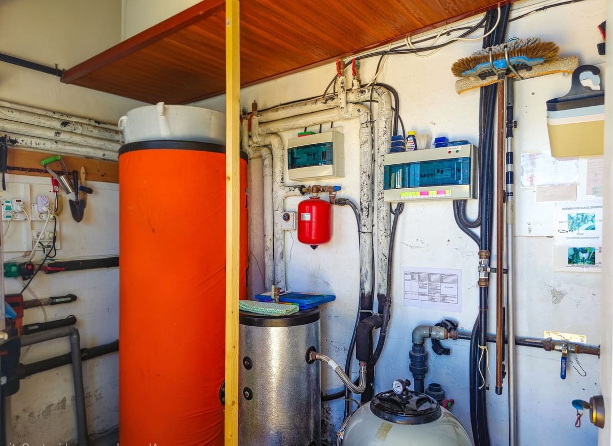 4 quarto Moradia para venda em Arenas com piscina garagem - 895 000 € (Ref: 10019795)