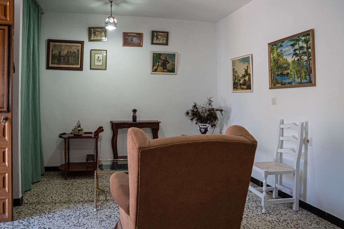 3 camera da letto Finca/Casa di Campagna in vendita in Alora con garage - 249.000 € (Rif: 10031007)