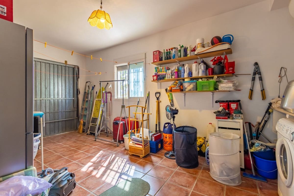 4 soverom Villa til salgs i Canillas de Aceituno med svømmebasseng garasje - € 525 000 (Ref: 10035710)