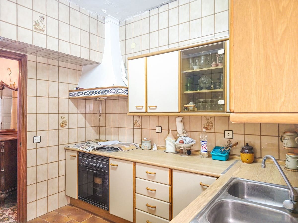 10 quarto Casa em Banda para venda em Competa - 210 000 € (Ref: 10036215)