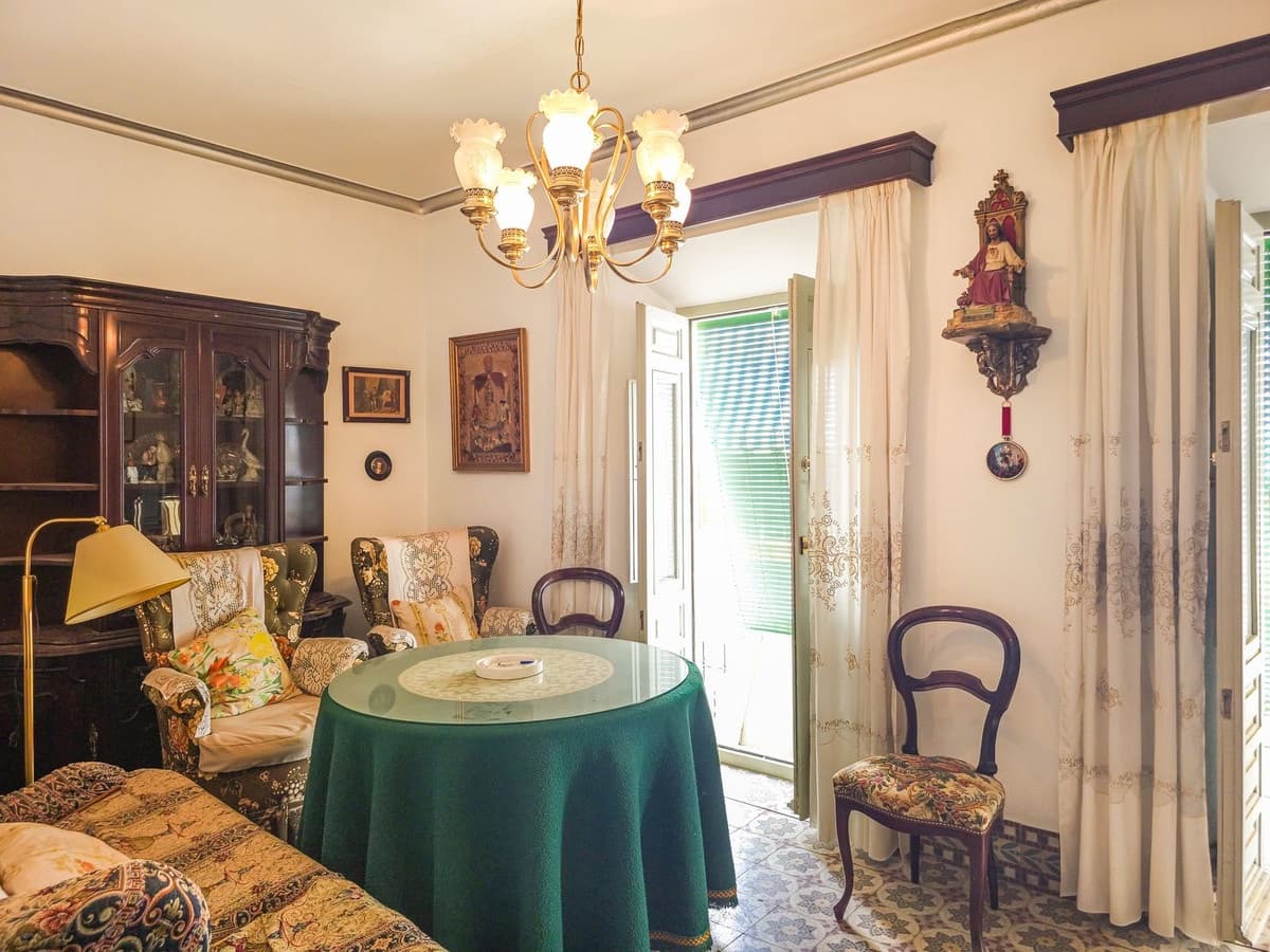 10 quarto Casa em Banda para venda em Competa - 210 000 € (Ref: 10036215)